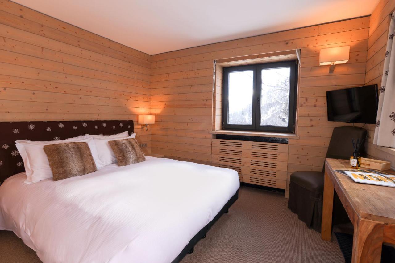 Super G Hotel Courmayeur Buitenkant foto
